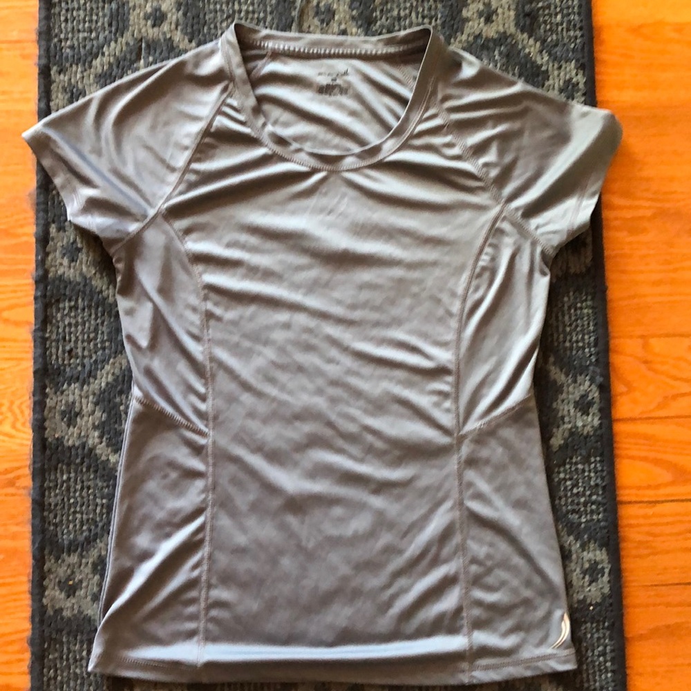 Exertek Meduim workout tee